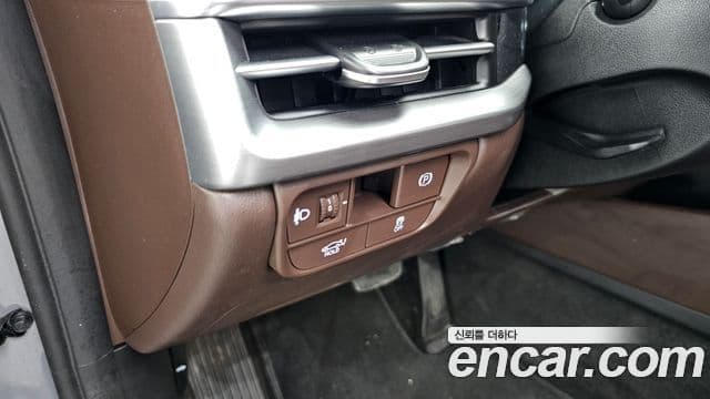 Hyundai Grandeur (GN7) Premium, 2024 17