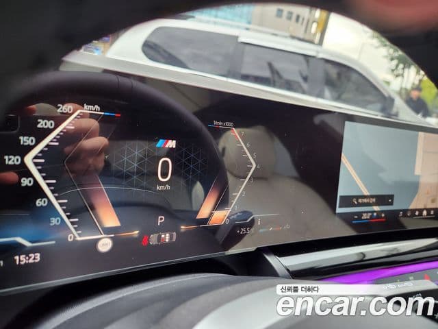 BMW 5시리즈 (G60) 520i M Sport, 2026 8