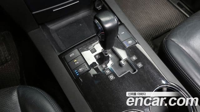 Kia Mohave 4WD KV300, 2015 9