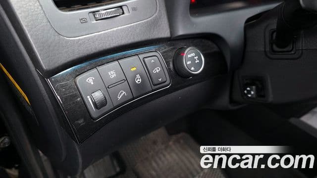 Kia Mohave 4WD KV300, 2015 17