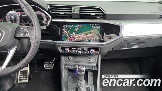 Audi Q3 (F3) 35 TDI Premium Sportback, 2023 15