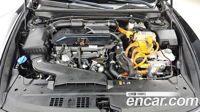 Hyundai Grandeur гибрид (GN7) Exclusive, 2023 6