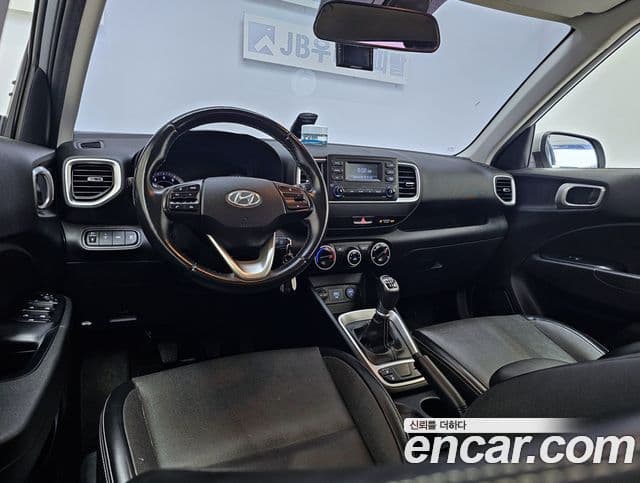 Hyundai Venue 1.6 Smart, 2020 10