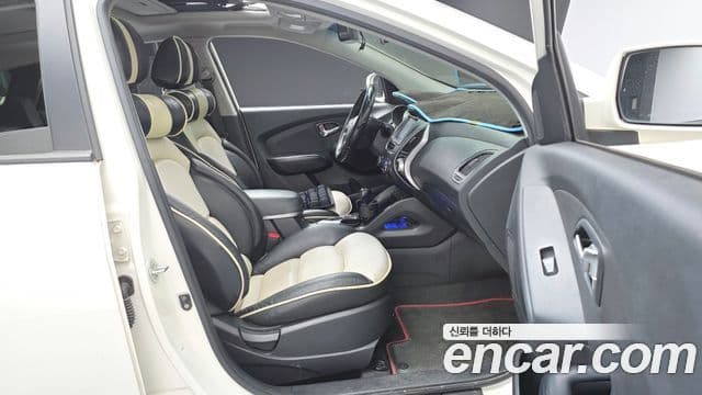 Hyundai Tucson ix Luxury, 2012 10