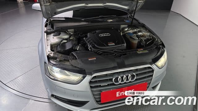 Audi New A4 B8, 2015 6