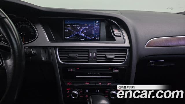 Audi New A4 B8, 2015 14