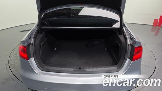 Audi New A4 B8, 2015 20