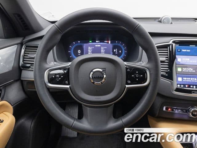 Volvo XC90 2세대 B6 Ultra Bright, 2025 11