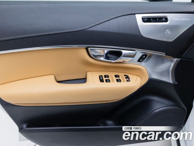 Volvo XC90 2세대 B6 Ultra Bright, 2025 15