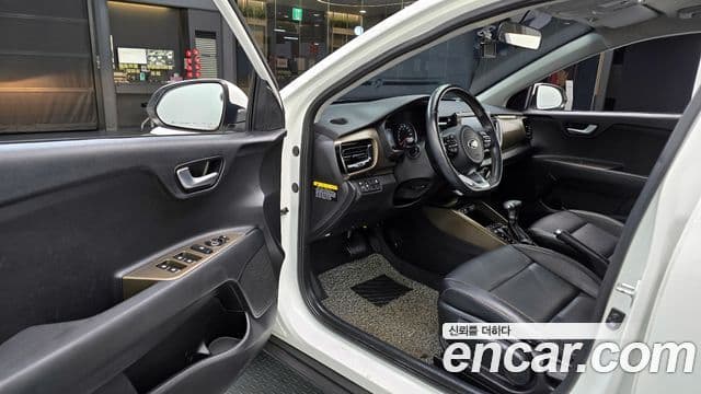 Kia Stonic Trendy, 2018 11