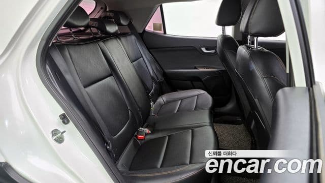 Kia Stonic Trendy, 2018 12