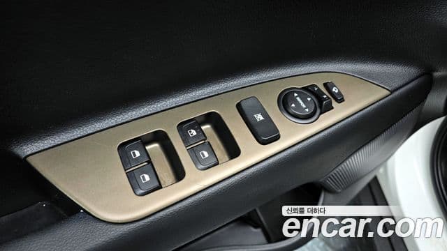 Kia Stonic Trendy, 2018 17