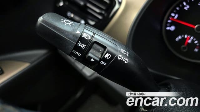 Kia Stonic Trendy, 2018 18