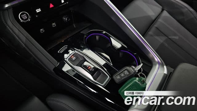 Audi Q5 (80A) 40 TDI Quattro S Line чёрный Edition, 2025 9