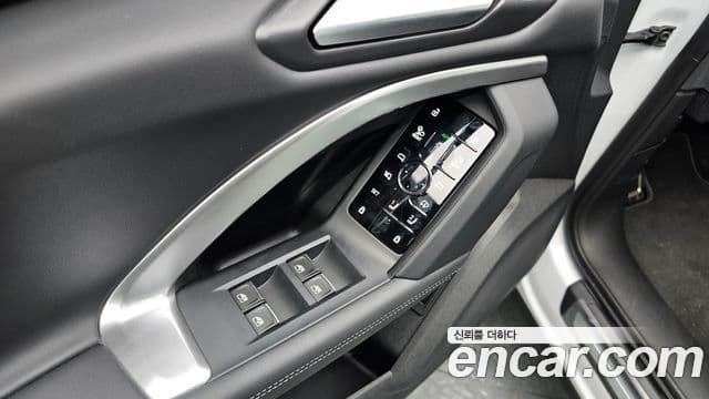 Audi Q5 (80A) 40 TDI Quattro S Line чёрный Edition, 2025 13