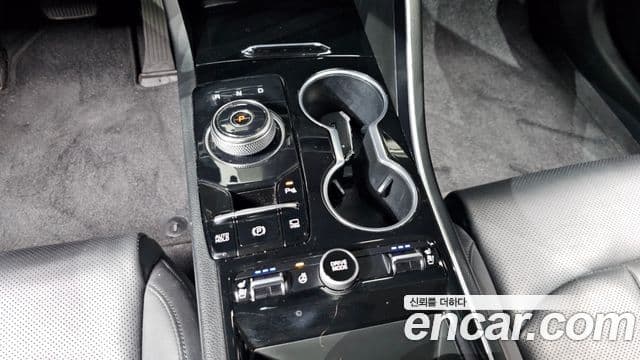 Kia K5 гибрид 3세대 Prestige, 2022 9