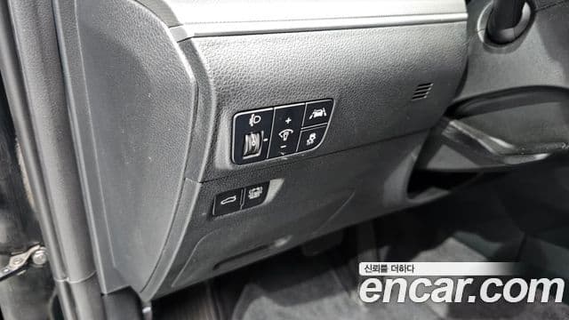 Kia K5 гибрид 3세대 Prestige, 2022 18