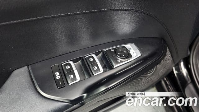 Kia K5 гибрид 3세대 Prestige, 2022 19