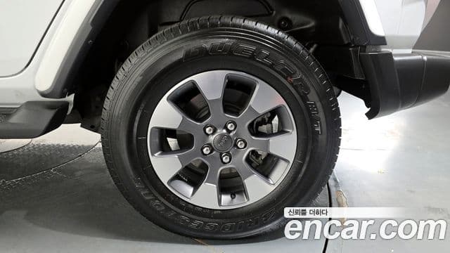 Jeep Wrangler (JL) 2.0 Overland 4도어, 2023 все фото