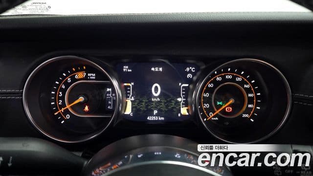Jeep Wrangler (JL) 2.0 Overland 4도어, 2023 8