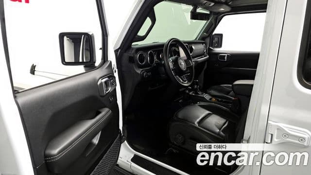 Jeep Wrangler (JL) 2.0 Overland 4도어, 2023 10