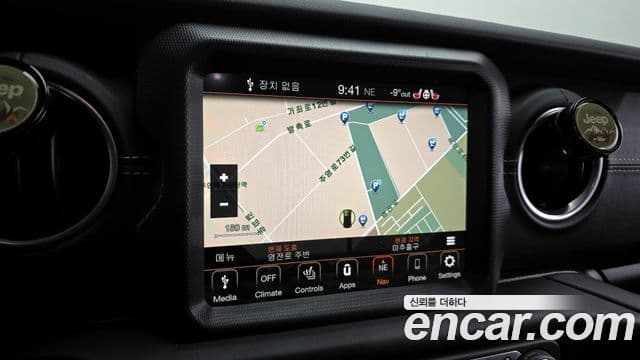 Jeep Wrangler (JL) 2.0 Overland 4도어, 2023 14