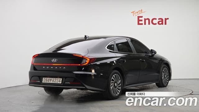 Hyundai Sonata гибрид (DN8) Premium Plus, 2022 2