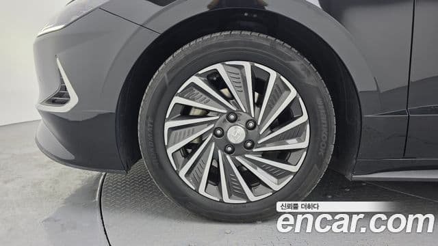 Hyundai Sonata гибрид (DN8) Premium Plus, 2022 все фото