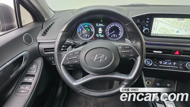 Hyundai Sonata гибрид (DN8) Premium Plus, 2022 13