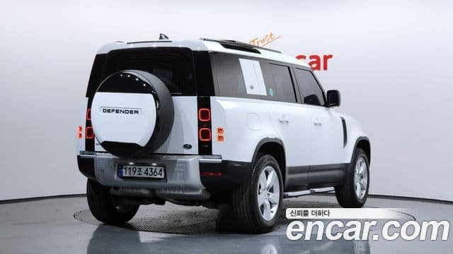 Land Rover Defender (L663) 110 D300 HSE, 2023 2