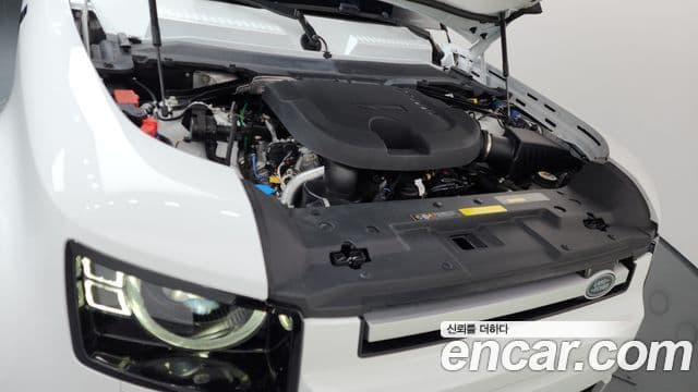 Land Rover Defender (L663) 110 D300 HSE, 2023 6