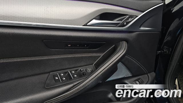 BMW 5시리즈 (G30) 520d xDrive M Sport, 2018 18