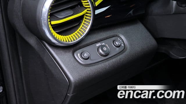 Chevrolet(GM대우) Trax кроссовер 1.2 ACTIV, 2025 14