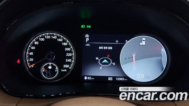 Genesis GV70, 2024 8