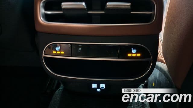 Genesis GV70, 2024 17