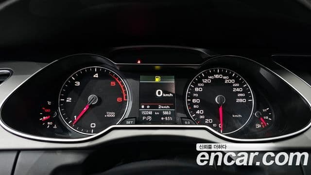 Audi New A4 B8, 2013 8