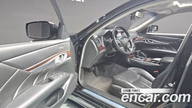 Infiniti M30d, 2013 11