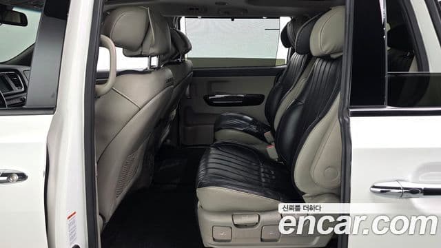 Kia All New Carnival Noblesse, 2017 12