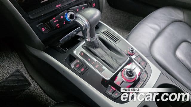 Audi New A4 B8, 2016 9