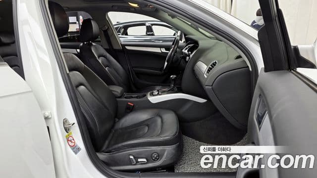 Audi New A4 B8, 2016 11