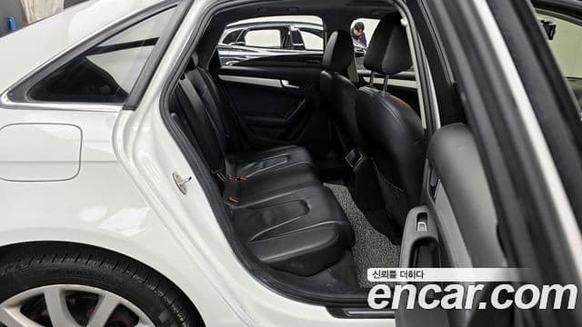 Audi New A4 B8, 2016 12