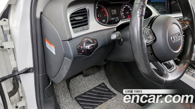 Audi New A4 B8, 2016 17