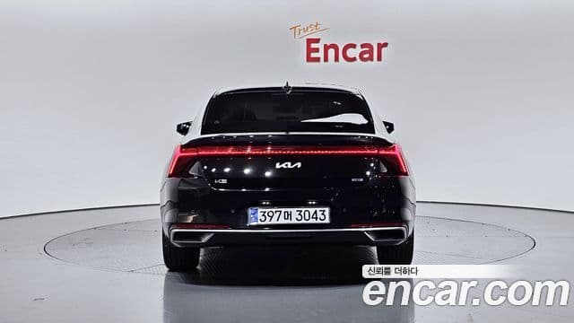 Kia K8 гибрид Signature, 2022 4