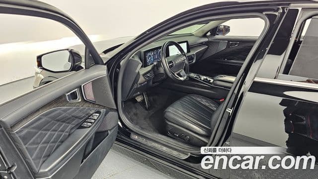 Kia K8 гибрид Signature, 2022 11