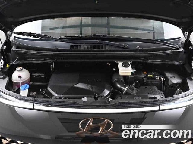 Hyundai Staria Inspiration, 2022 6