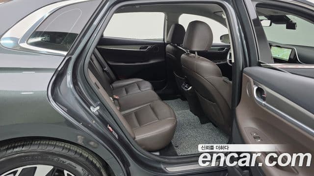 Hyundai The / новый New Grandeur IG гибрид Premium, 2022 12