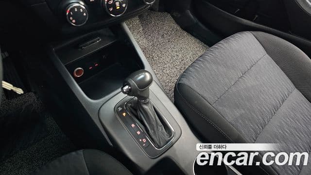 Kia K3 Deluxe, 2013 9