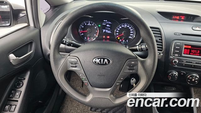 Kia K3 Deluxe, 2013 13