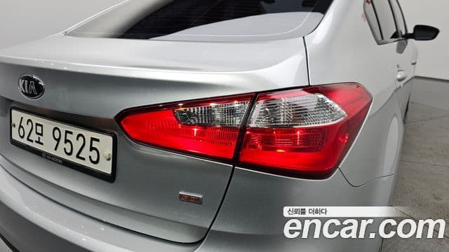 Kia K3 Deluxe, 2013 19