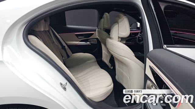 Mercedes-Benz E-класс W214 AMG Line, 2024 12